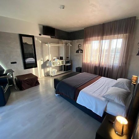 B2In Suite & Office Capriate San Gervasio Ngoại thất bức ảnh