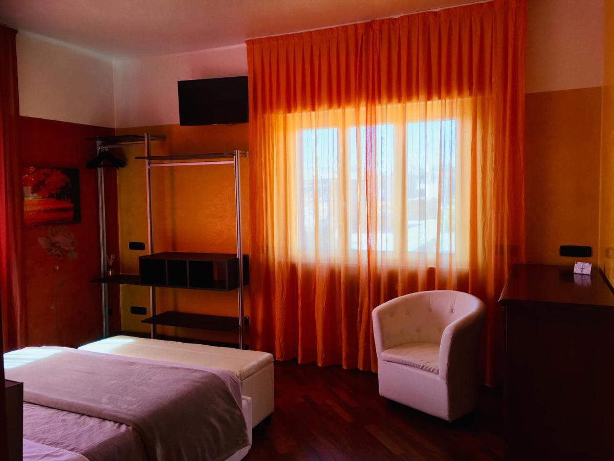 B2In Suite & Office Capriate San Gervasio Ngoại thất bức ảnh