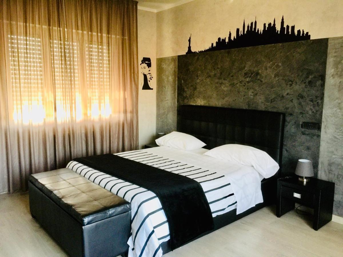 B2In Suite & Office Capriate San Gervasio Ngoại thất bức ảnh