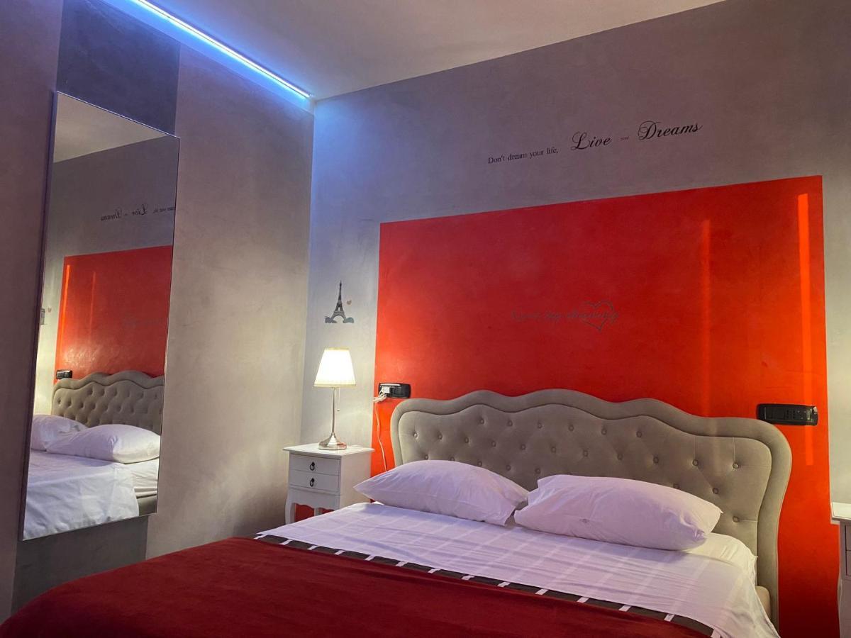 B2In Suite & Office Capriate San Gervasio Ngoại thất bức ảnh