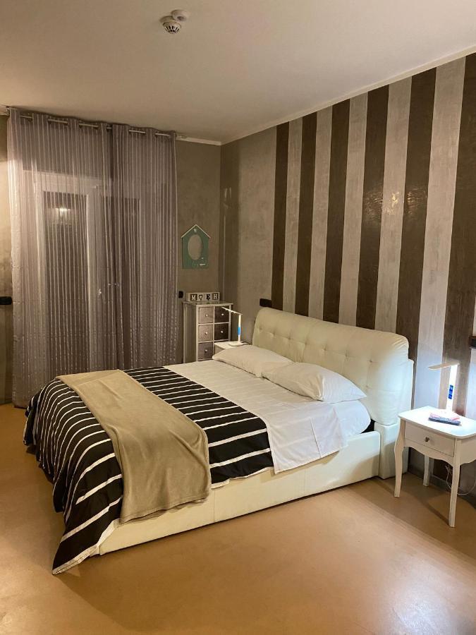 B2In Suite & Office Capriate San Gervasio Ngoại thất bức ảnh